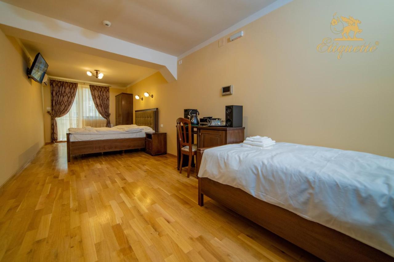 Villa Etiquette Deva Ngoại thất bức ảnh