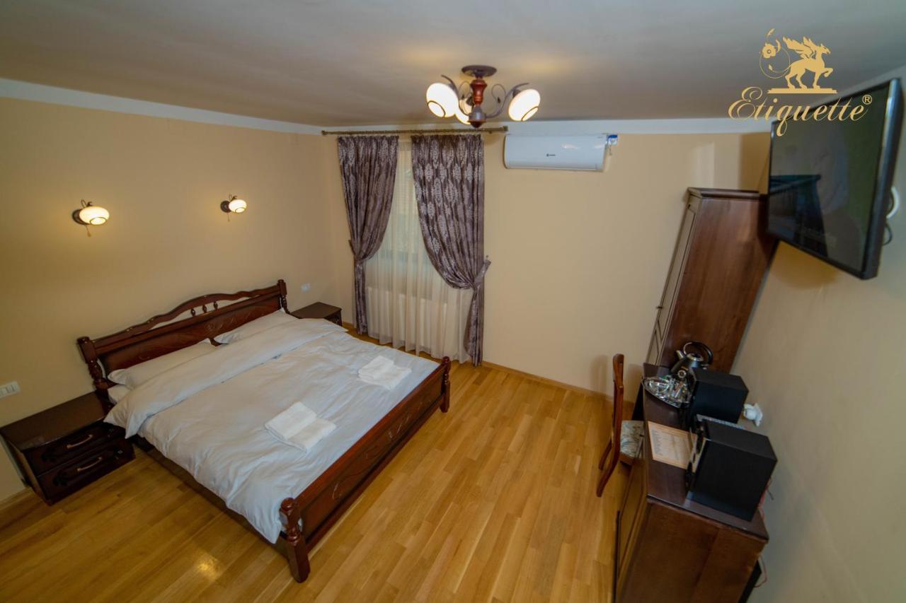 Villa Etiquette Deva Ngoại thất bức ảnh