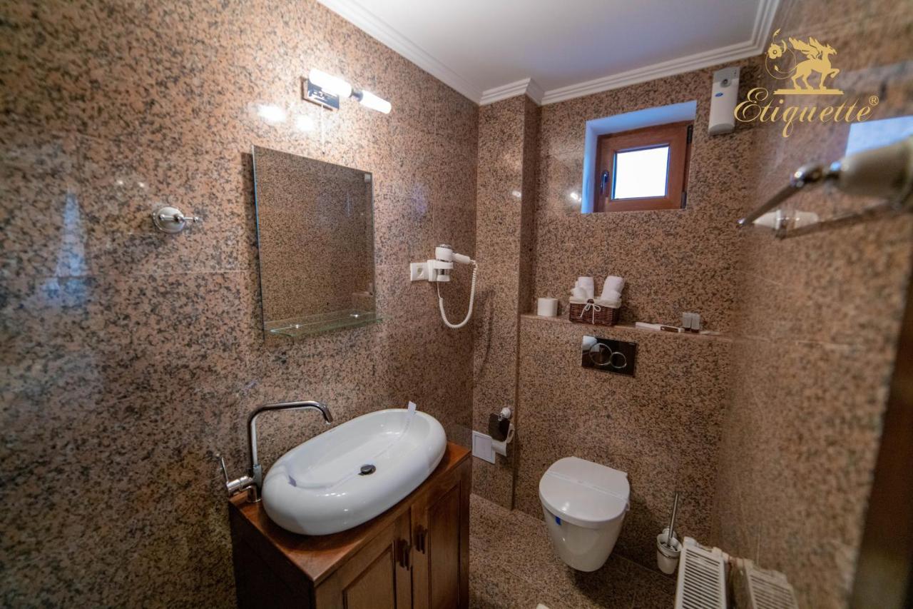 Villa Etiquette Deva Ngoại thất bức ảnh