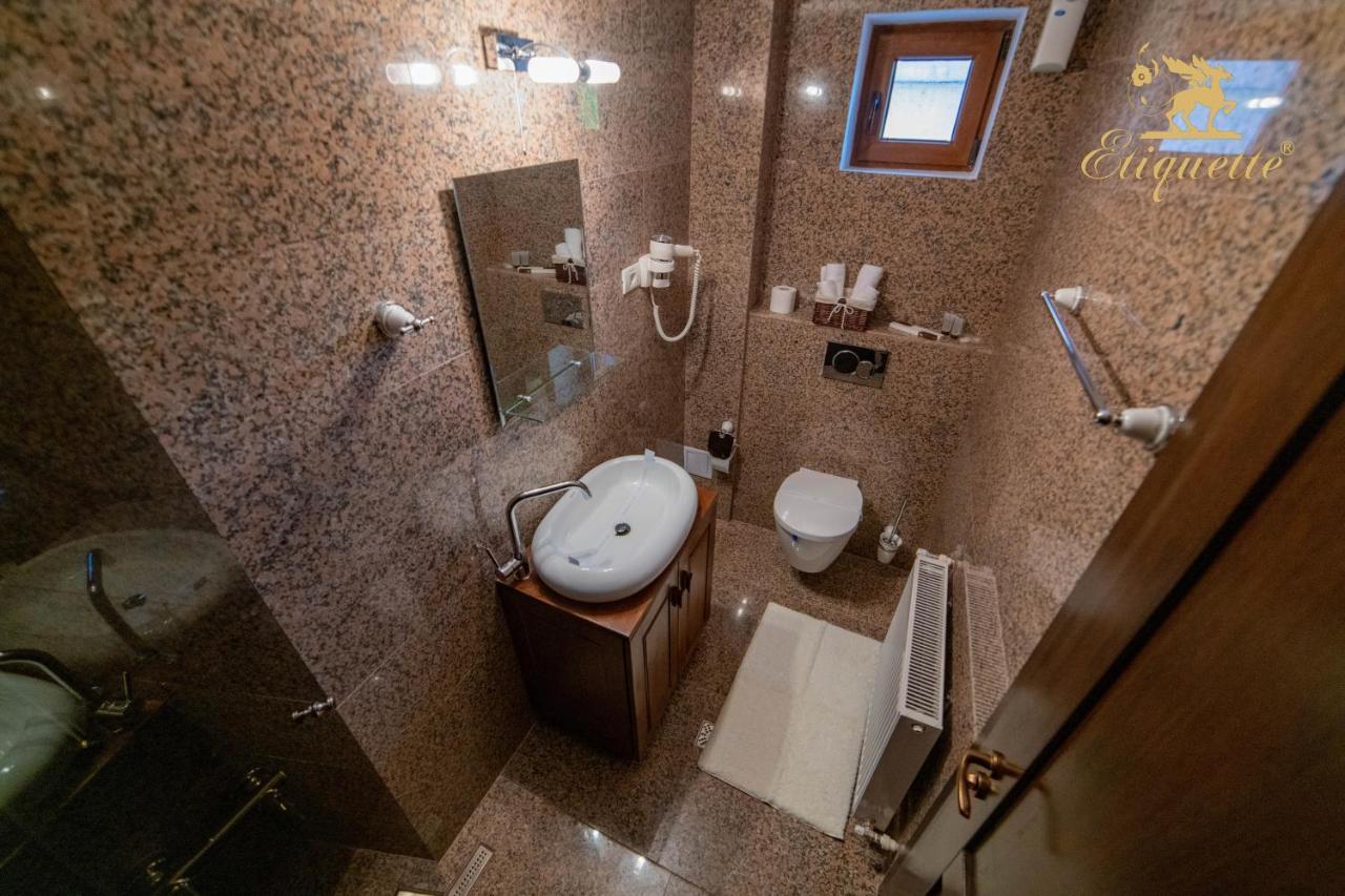 Villa Etiquette Deva Ngoại thất bức ảnh